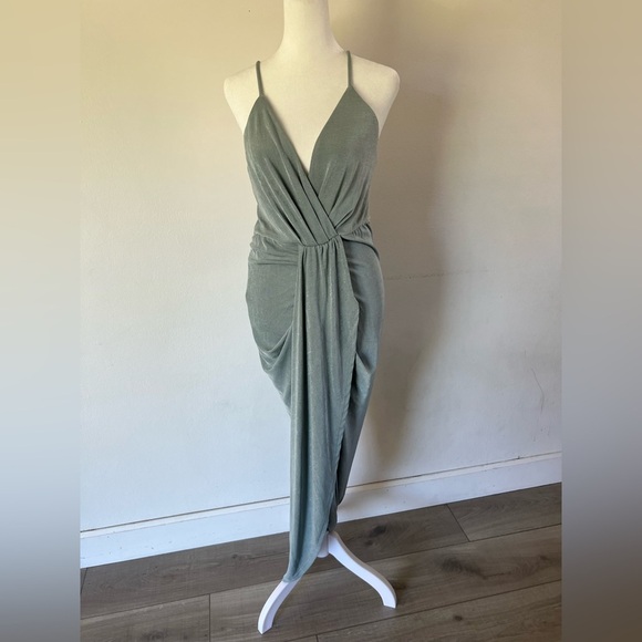 Lulus Dreamy Date Sage Blue Surplice Draped Midi Dress Size Medium NWT - Picture 2 of 9